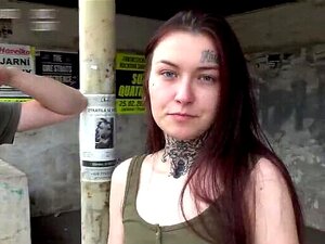 EXTREME STREETS - Incrusté en béton!