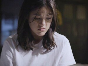 Le beau-père en chaleur Dick Chibbles a agressé sa mignonne