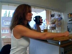 Découvrez le plaisir ultime avec une MILF allemande chaude dans sa