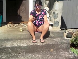 sous les jupes chatte rasée