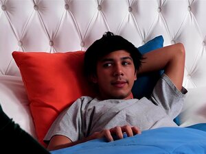 Demi-demi-frère creampie demi-soeur pour des vacances