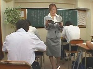 Femme à gros seins Pet