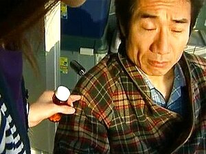 Une MILF japonaise apprécie le sexe torride