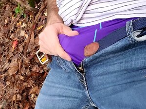 Branlette dans un parc d'État se termine par une éjaculation