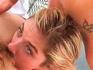 Les mignonnes lesbiennes (Dani Daniels &_ Malena Morgan &_ Lia Lor)