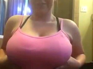 Compilation de webcam avec de gros tétons et de baise de seins PORNO