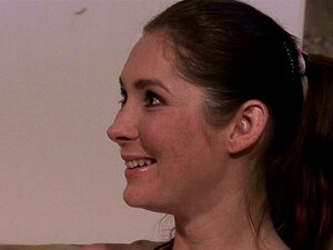 beau-père en droit piège une salope stupide dans une baise infidèle