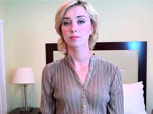 PropertySex - Handyman trompe sa copine avec la patronne sexy aux