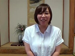 Vidéo porno amateur d'une nana japonaise aux seins