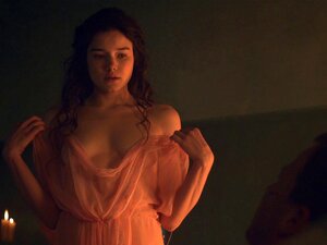 Hanna Mangan Lawrence - Spartacus Vengeance