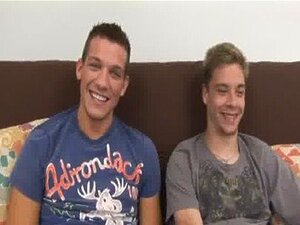 Dans cette vidéo gay séduisante, les minets s'épanouissent en