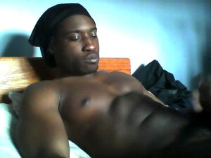 Je joue avec mon BBC lubrifié pour la première fois en cam