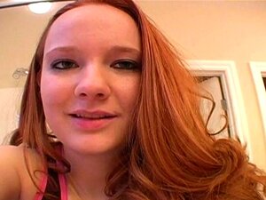 Petite taquine avec son cul