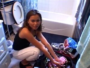 Pornstars en chaleur Cindy Crawford, Honney Bunny et Olivia Saint dans