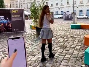 Lovense Lush Contrôle de ma demi-sœur en public ! Les gens nous