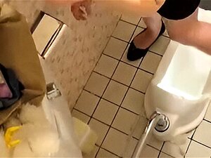 Les meilleurs clips de sexe voyeur privé sur home hidden cams