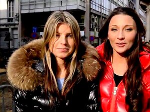 gina gershon &julie skyhigh, pute coquine en plein air, dirtytalk