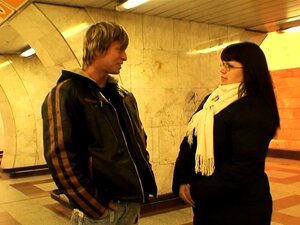 Une mature bien en chair et bien foutue ramassée et baisée en