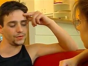 Adrianna Laurenti French Hawt Gal,