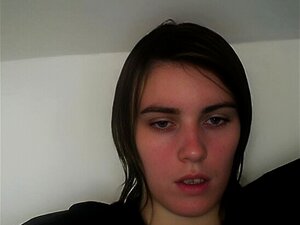 belle-belle-fille française de 24 ans sur le chat roulette 720camscom