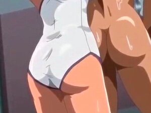 Club de nageurs mignons gangbangs animés. Les nageurs club mignons