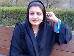 Hijab pakistanais attirant, des salopes parlent de sexe pakistanais