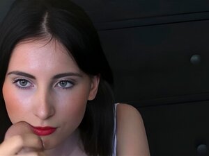 Branlette sensuelle Lou Nesbit, Lia Louise