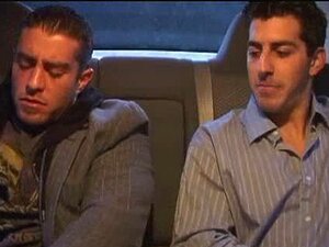 Cody dans la voiture