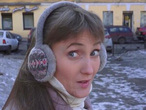 Agent Trompant - Elena - Baisée par le cul avec son copain en bas,