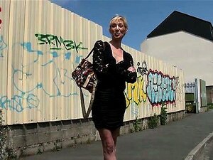 Marie-Hélène trompe son mari avec deux mecs