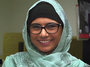 MIA KHALIFA-Une Princesse Libanaise Élimine Son Hijab Et Ses