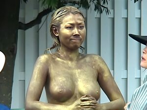Porno cosplay : Baise de statues peintes en public partie 4. C'est du