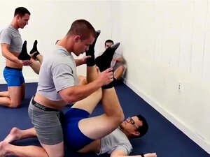 Mecs irlandais hétéros grosse bite gay xxx J'ai entendu dire qu'il