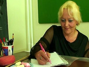 Ces femmes grosses et poilues prennent les choses en main dans un plan