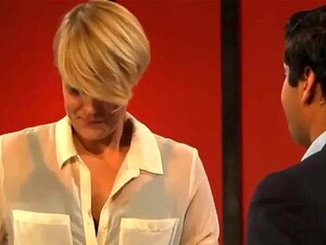 Sigrid bonde tusvik amateur exprime un lait de traite drôle