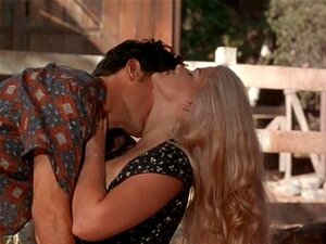 Anna Nicole Smith - Skyscraper softcore 2