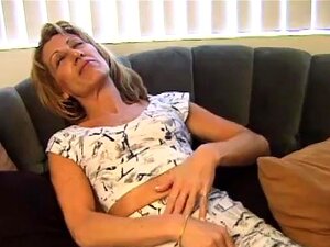 Vidéo de AuntJudys: Kat