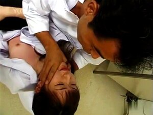La fille japonaise la plus chaude dans une scène hardcore non
