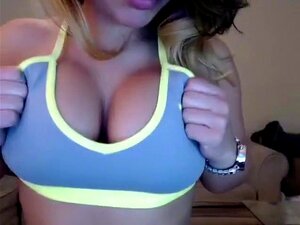 Grosse bite et gros seins, lunettes de sexe