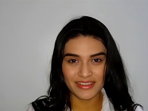 Watch Casting 001. Estudiante falta a clases para ir a follar on  now!