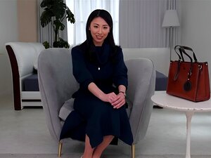 Première fusillade Document de femme mariée Kan Kirishima 