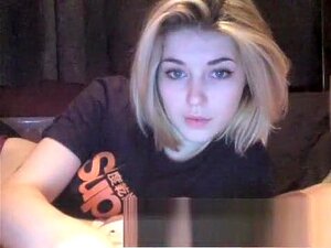 Machine à sexe webcam d'une blonde amateur,