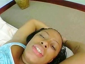 Phat Black Butt Ebony Ghetto se fait bourrer par un gros chibre noir