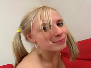 Bien sûr, avaler du sperme fait partie du casting !