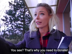 La jolie eurobabe est payée pour inverser la bite POV après avoir