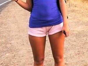 JESSIE ROGERS PREND UNE DOUCHE ÉROTIQUE ET DOUCE