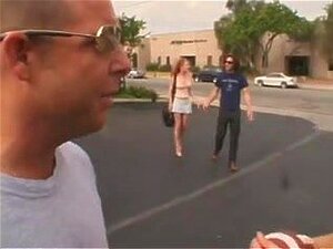 Audry reçoit un gang banged dans un RV (Camaster)