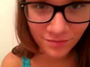 Vidéo amateur folle avec des scènes solo et non nues,