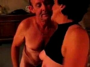 Amateur - Trio oral MMF fait maison avec bisex