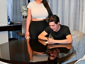 ((VOIR CECI)) Belle-Mère Utilise Des Fesses MASSIVES Pour Marteler